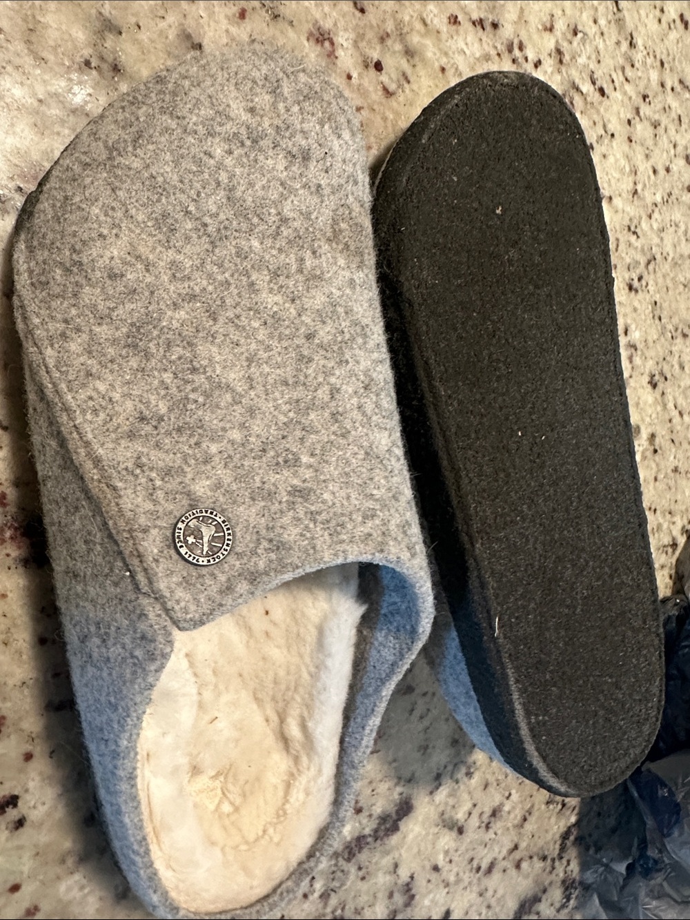 Kids Gray Fleece Lined Slip-On Slippers